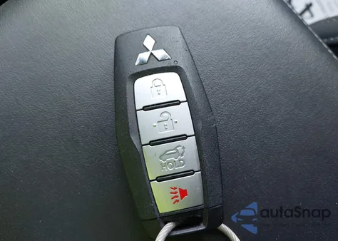 2024 Mitsubishi Outlander Se 2.5 S-Awc/Se Black Edition S-Awc/Se Black Edition W/Pano Roof S-Awc/Se Ralliart S-Awc z USA, uszkodzony, nr VIN JA4J4VA80RZ050166